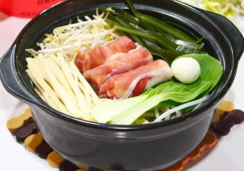 正宗云南過橋米線培訓(xùn)機(jī)構(gòu)
